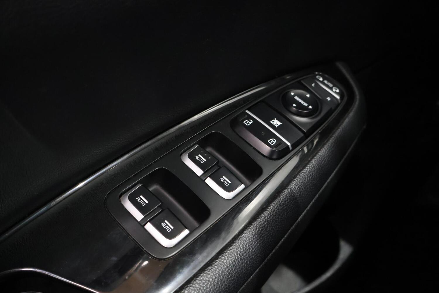 Kia Optima vaihtoauto