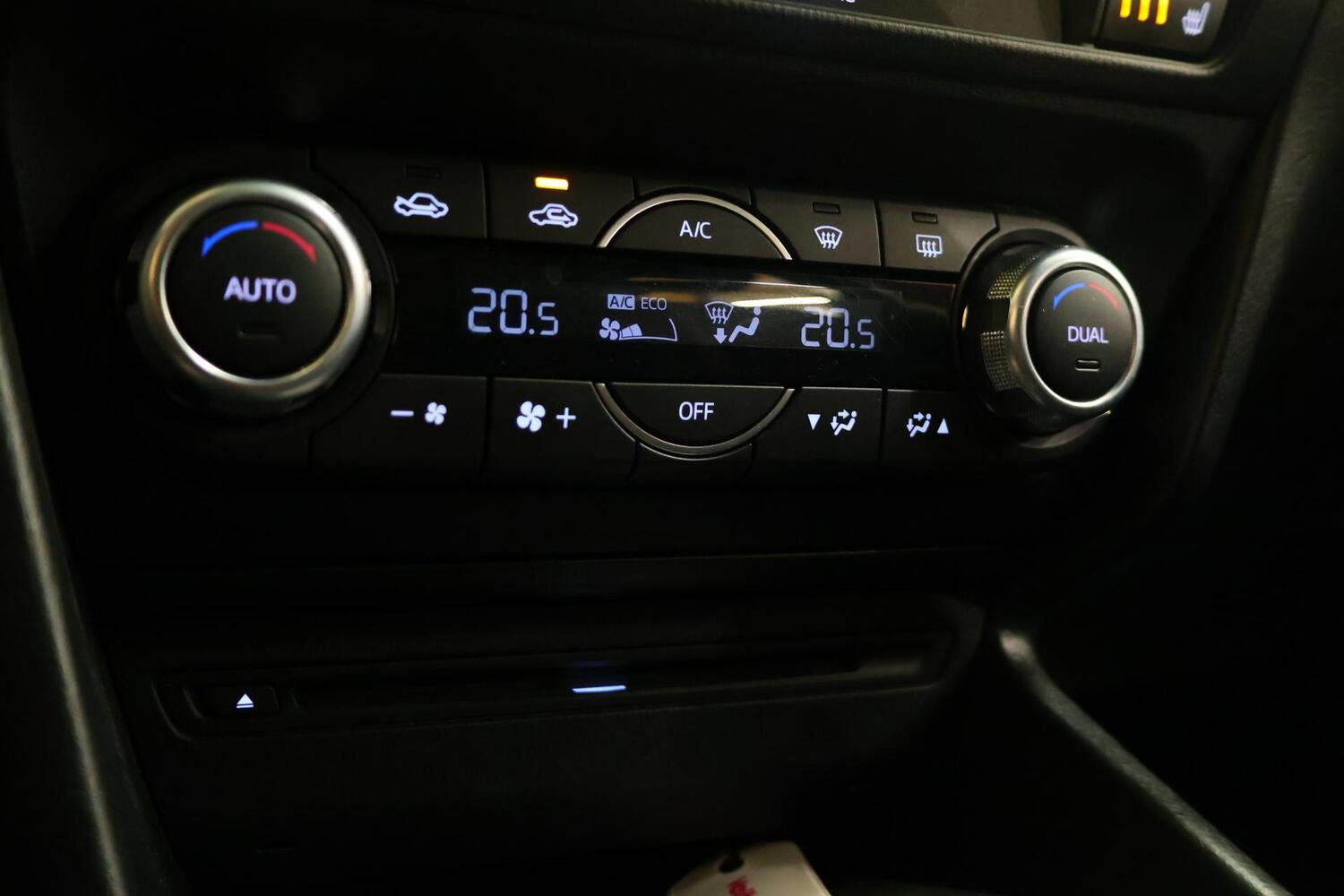 Mazda 3 vaihtoauto