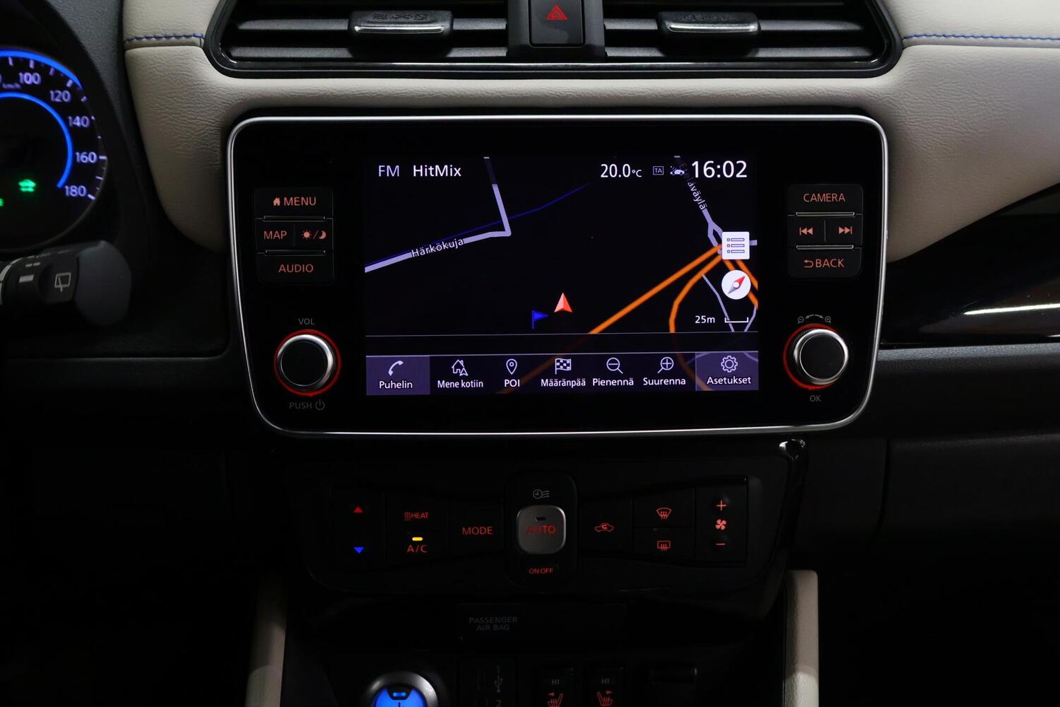 Nissan Leaf vaihtoauto