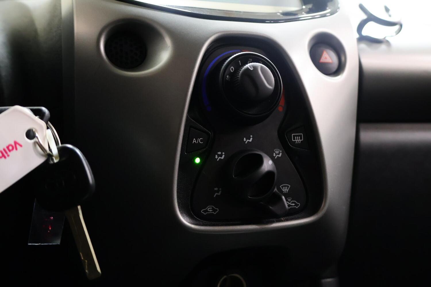 Toyota AYGO vaihtoauto