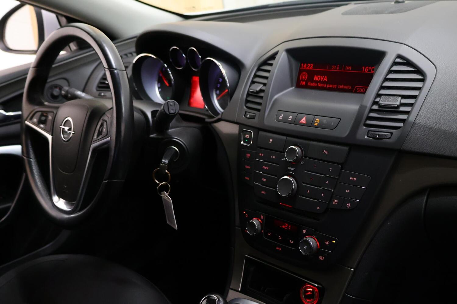 Opel Insignia vaihtoauto