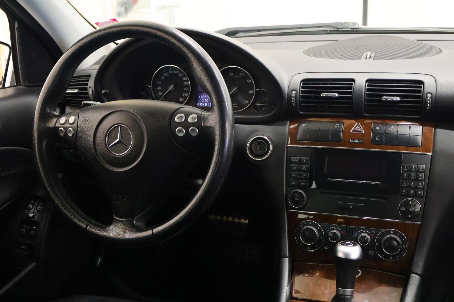 Mercedes-Benz C vaihtoauto