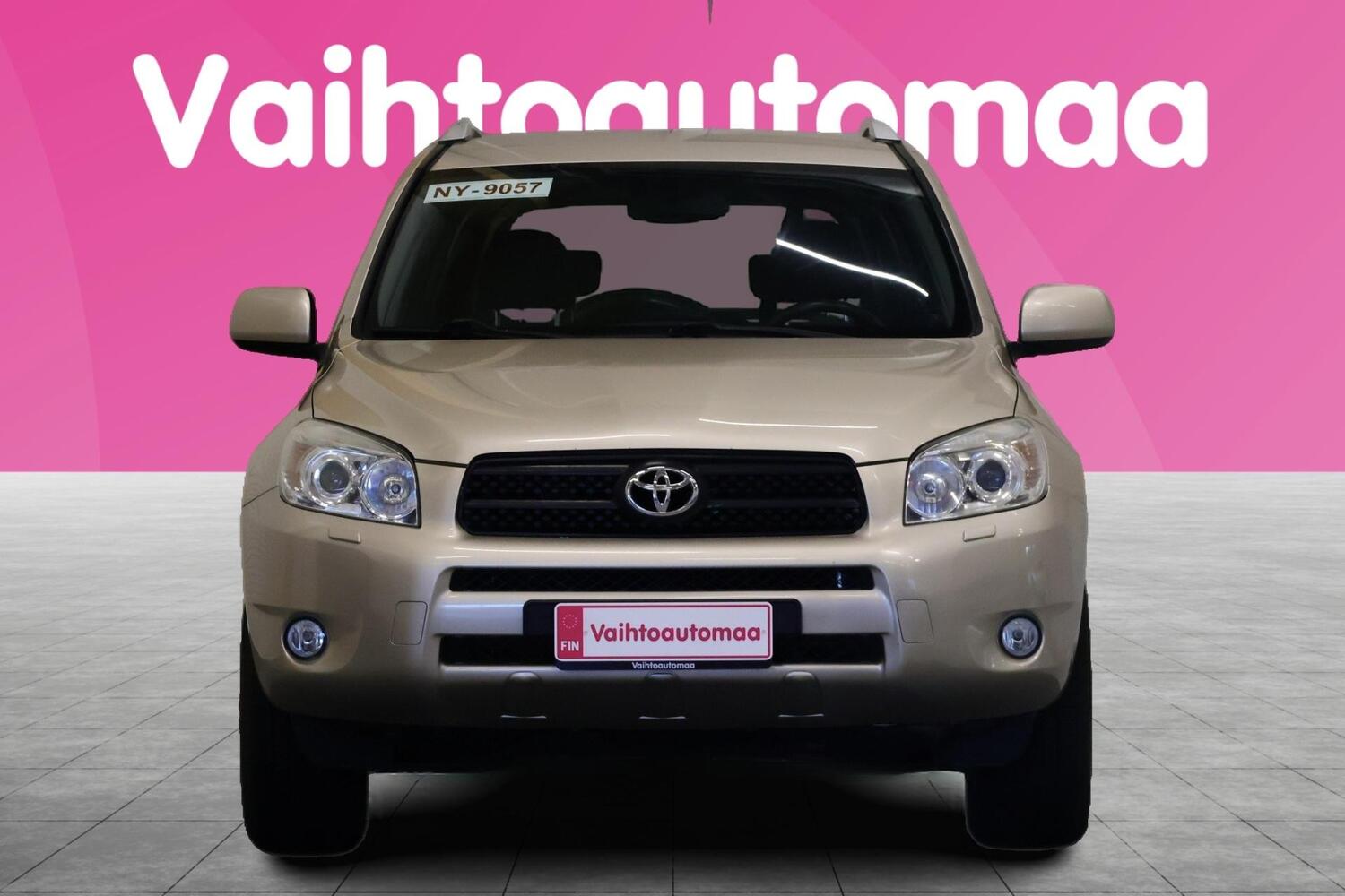 Toyota RAV4 vaihtoauto