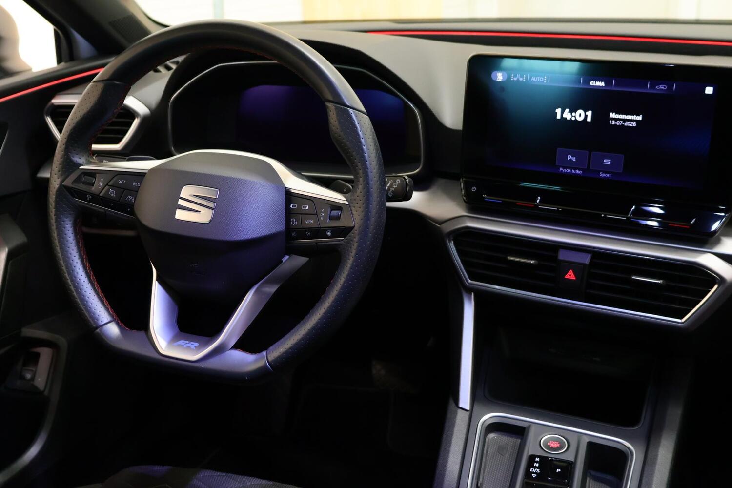SEAT Leon Sportstourer vaihtoauto