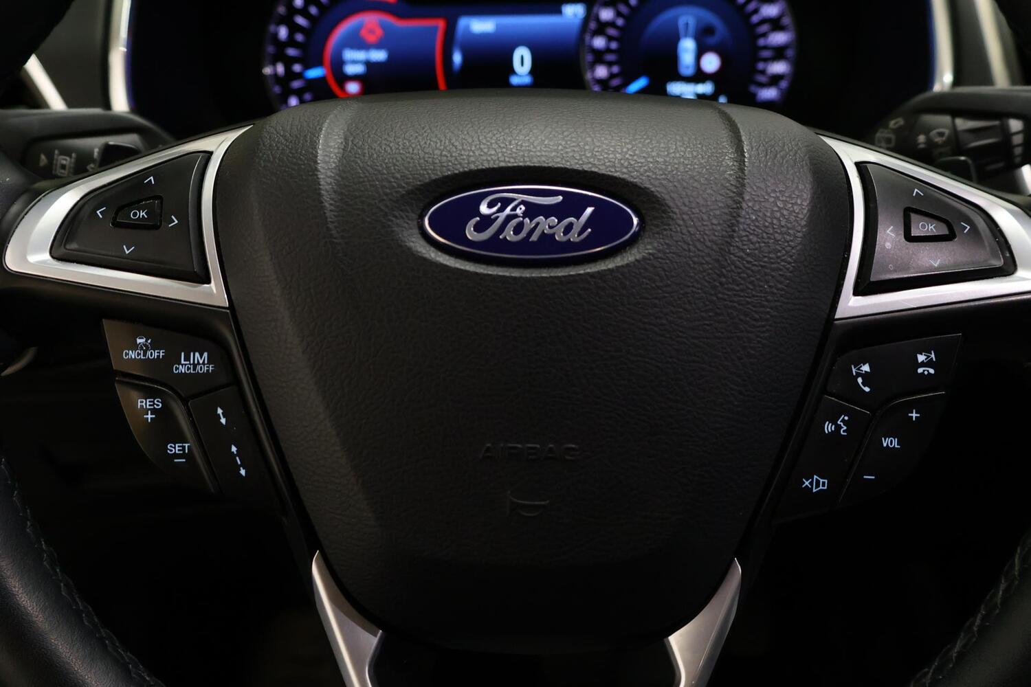 Ford S-MAX vaihtoauto