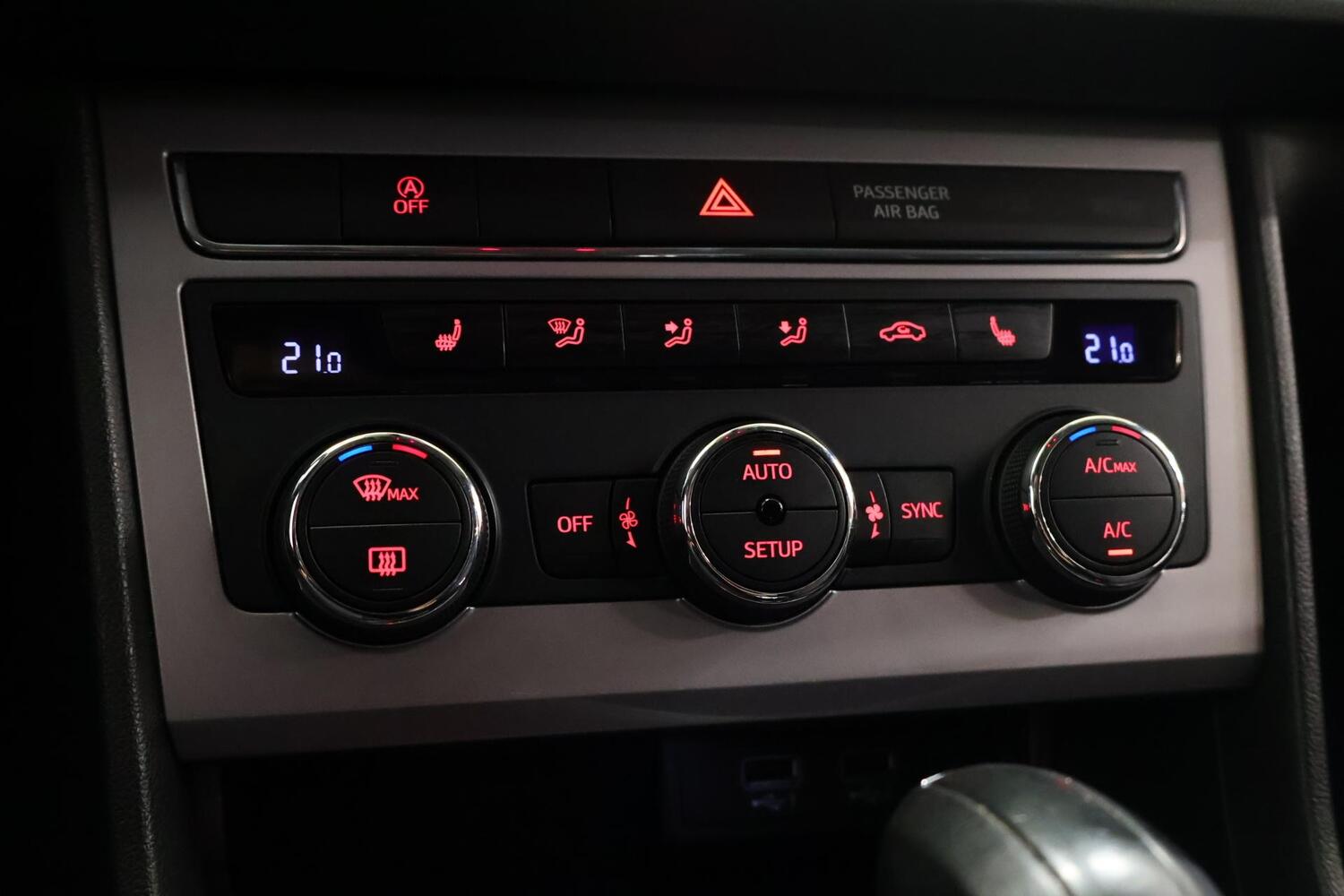SEAT Leon ST vaihtoauto