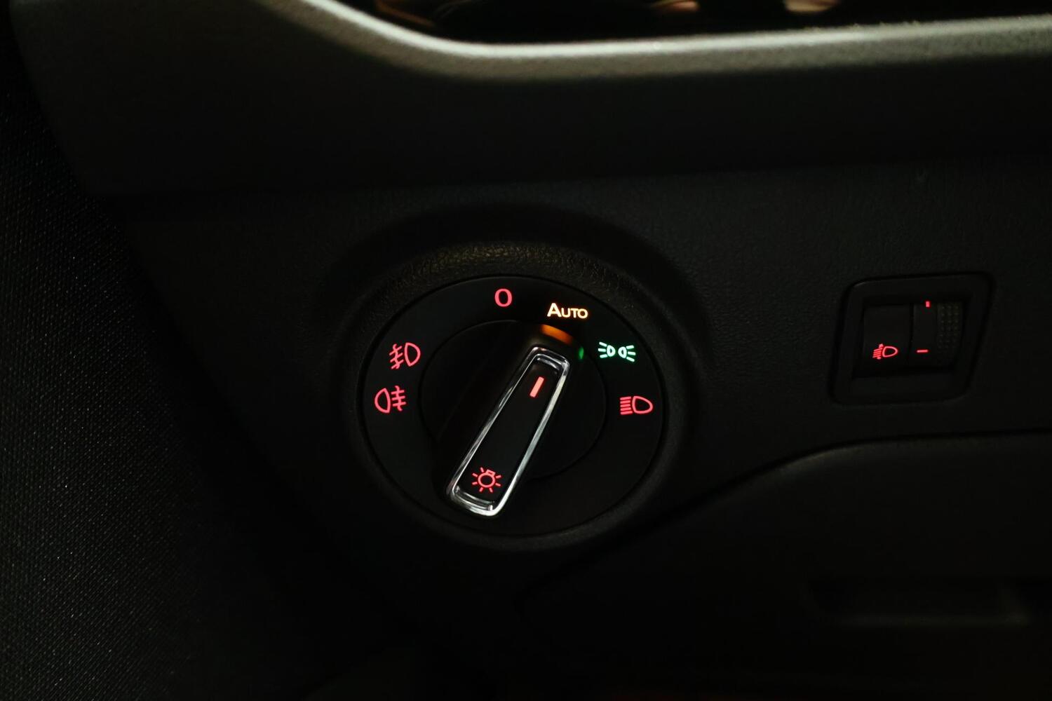 SEAT Leon vaihtoauto