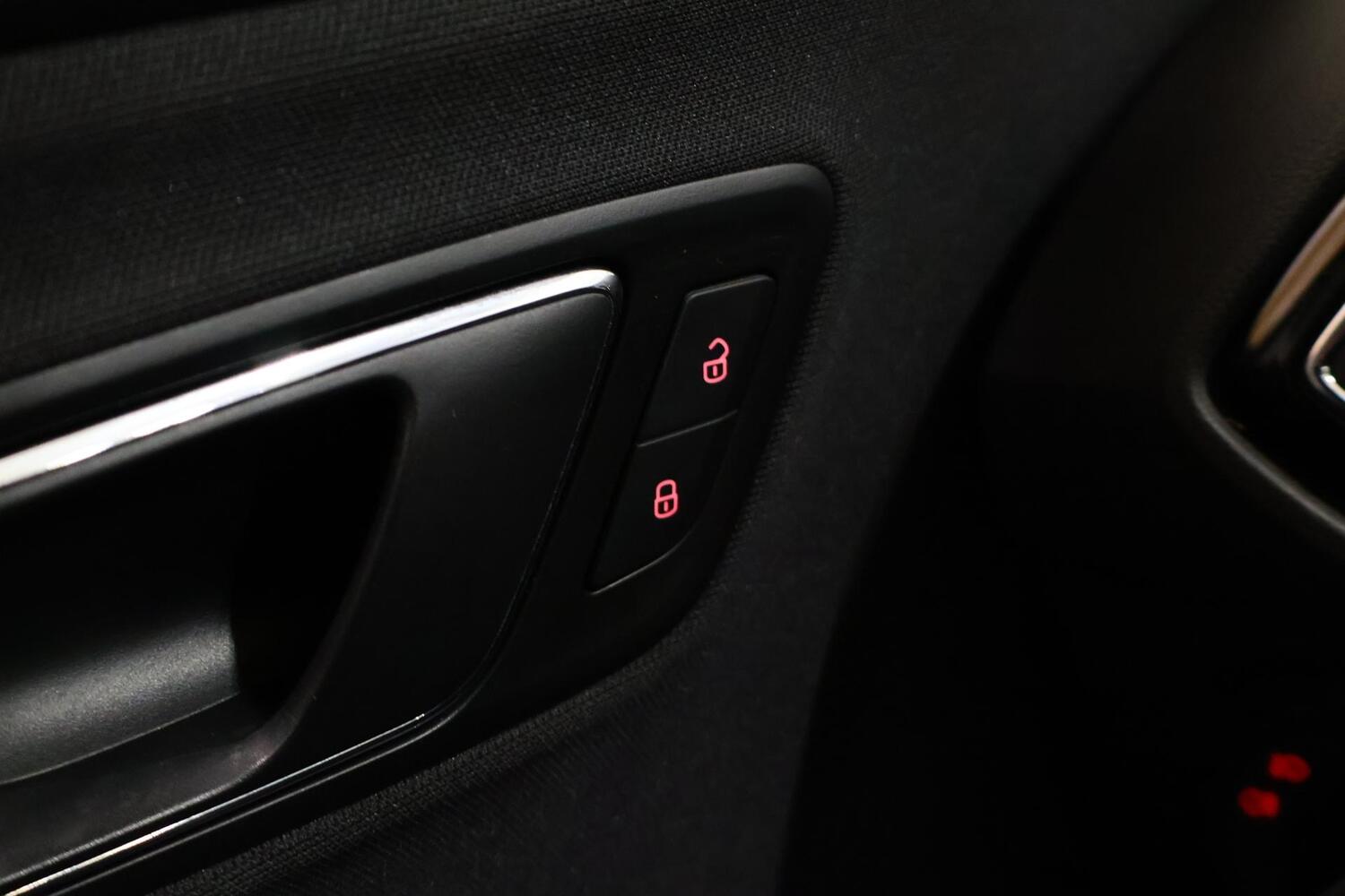 SEAT Leon vaihtoauto