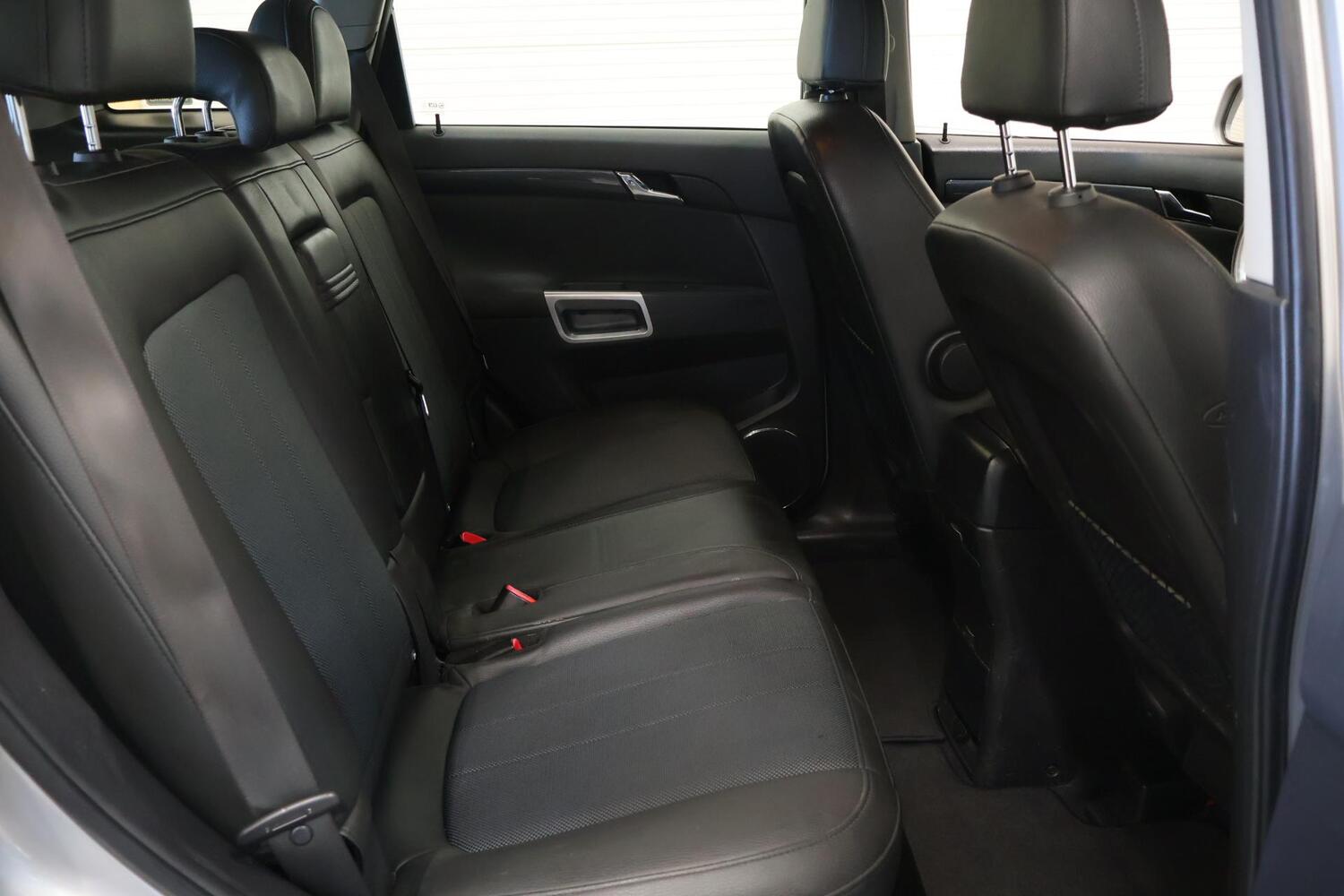 Opel Antara vaihtoauto