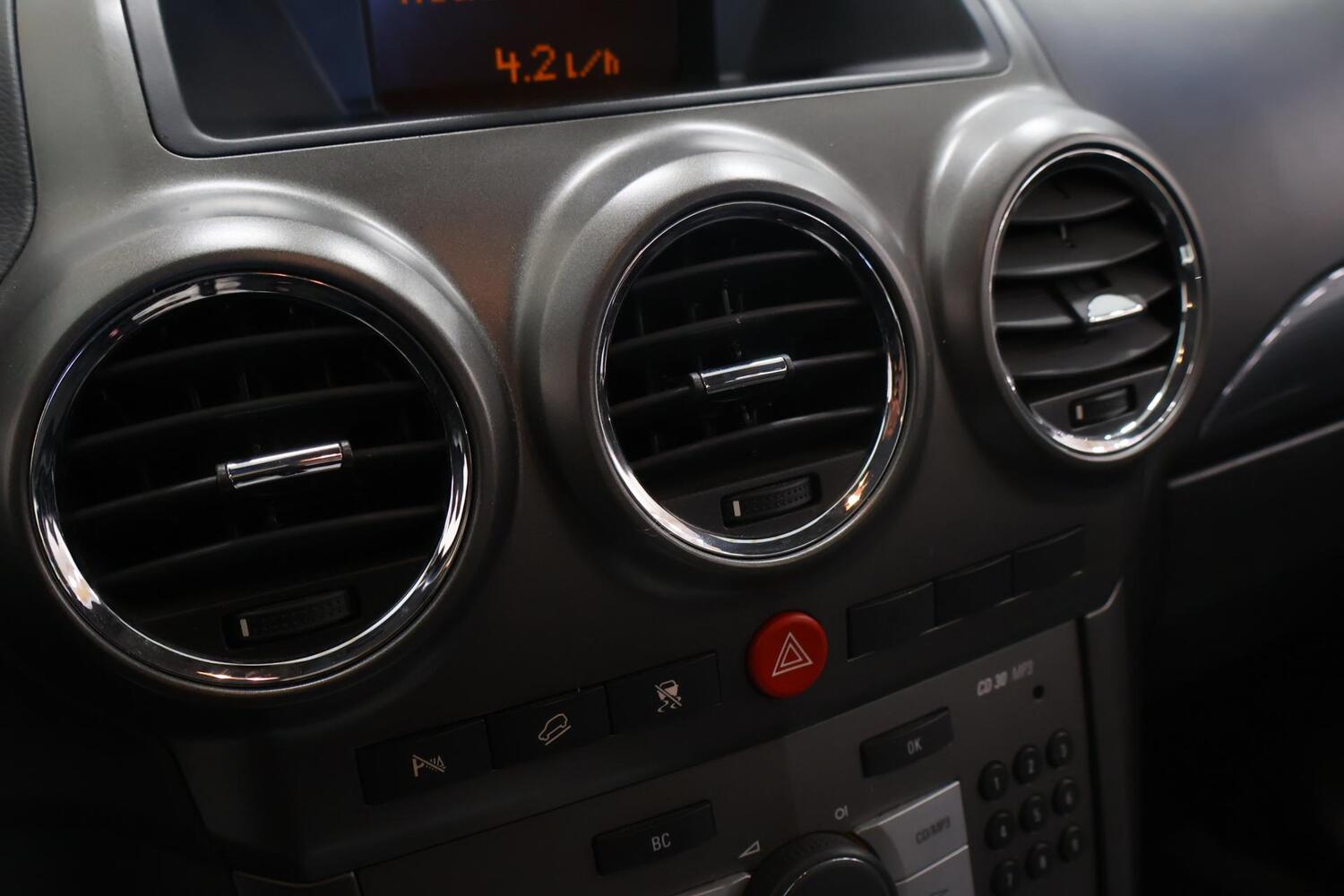 Opel Antara vaihtoauto