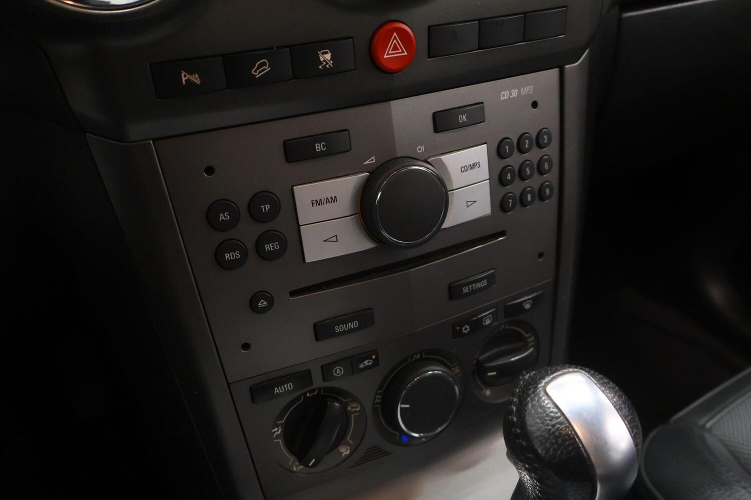 Opel Antara vaihtoauto