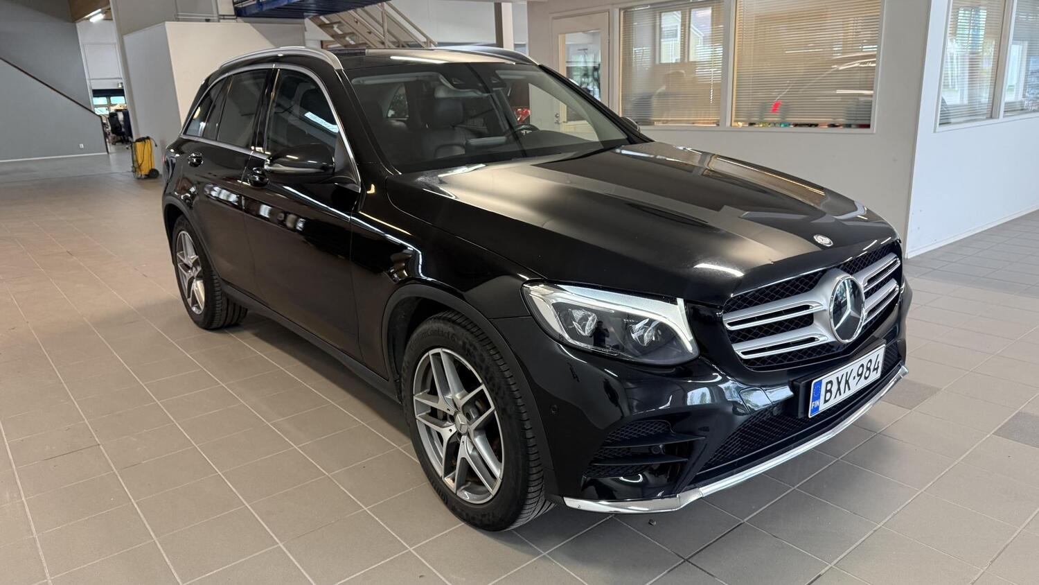 Mercedes-Benz GLC vaihtoauto