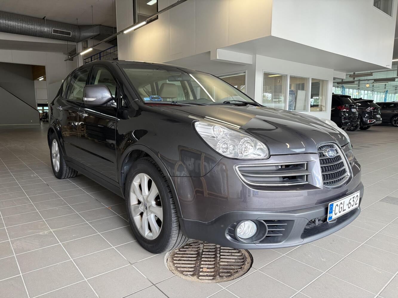 Subaru Tribeca vaihtoauto