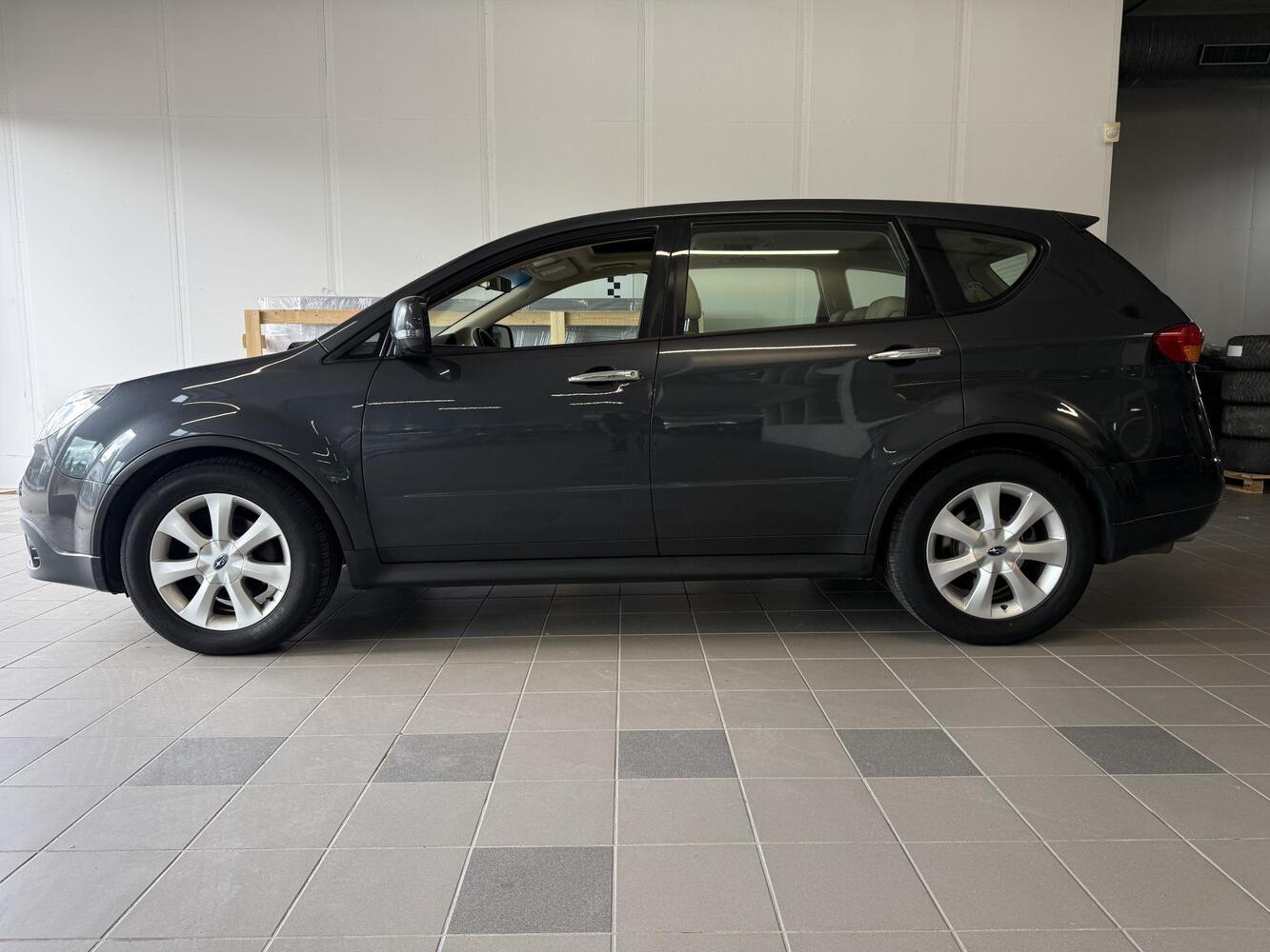 Subaru Tribeca vaihtoauto