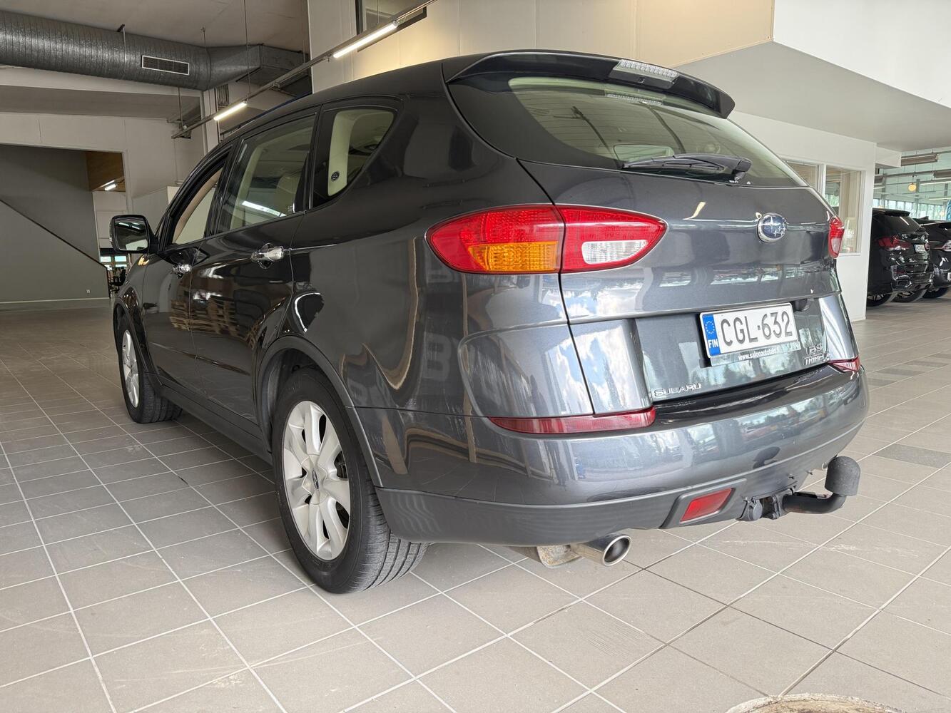 Subaru Tribeca vaihtoauto