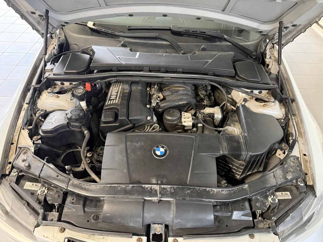 BMW 318 vaihtoauto