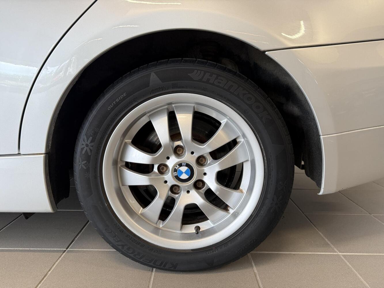 BMW 318 vaihtoauto