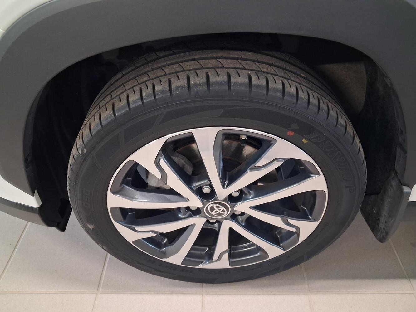 Toyota Corolla Cross vaihtoauto