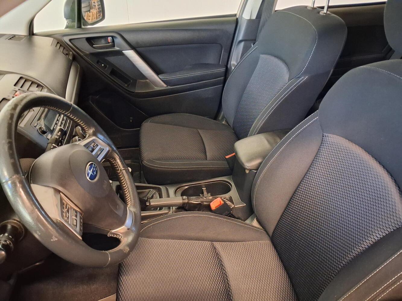 Subaru Forester vaihtoauto
