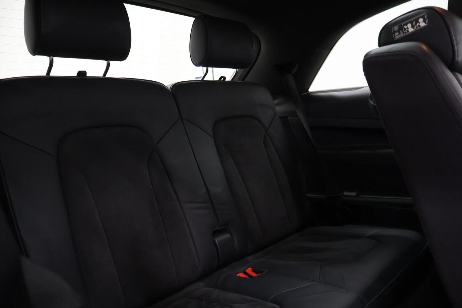 Audi Q7 vaihtoauto