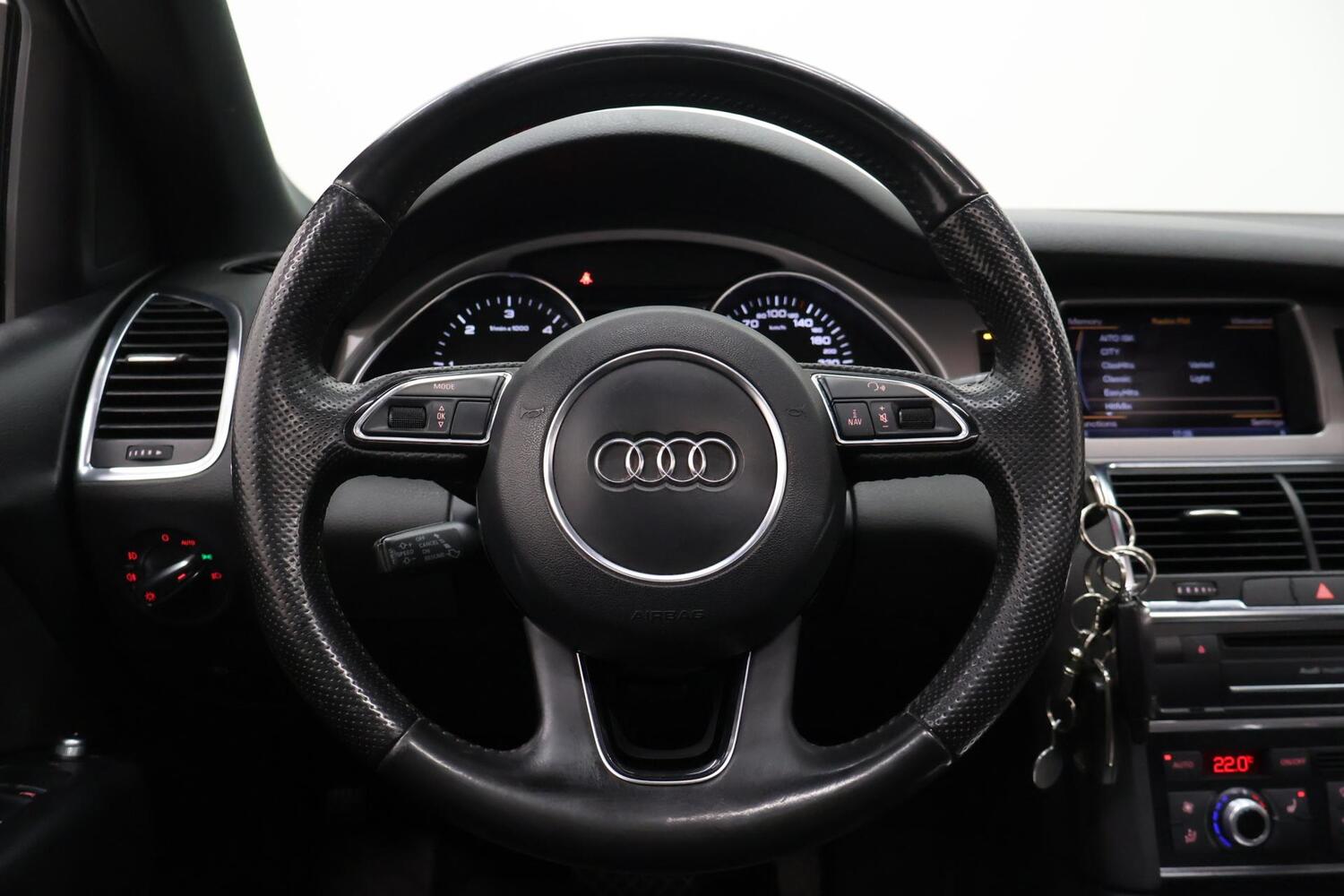 Audi Q7 vaihtoauto