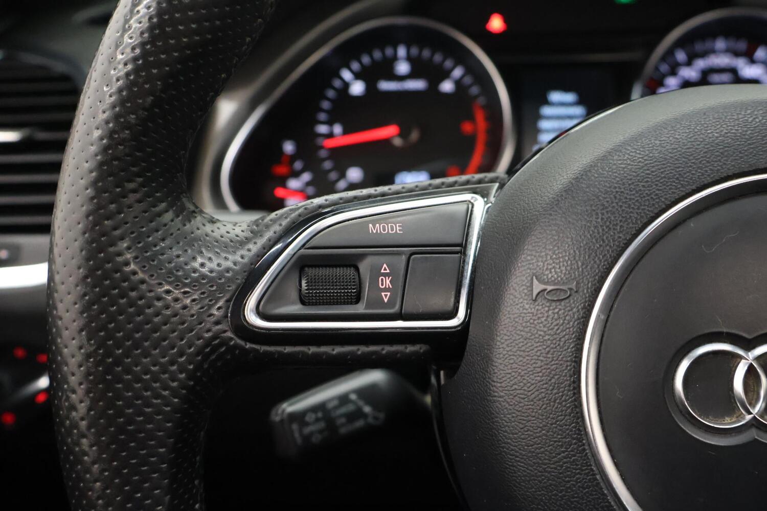 Audi Q7 vaihtoauto