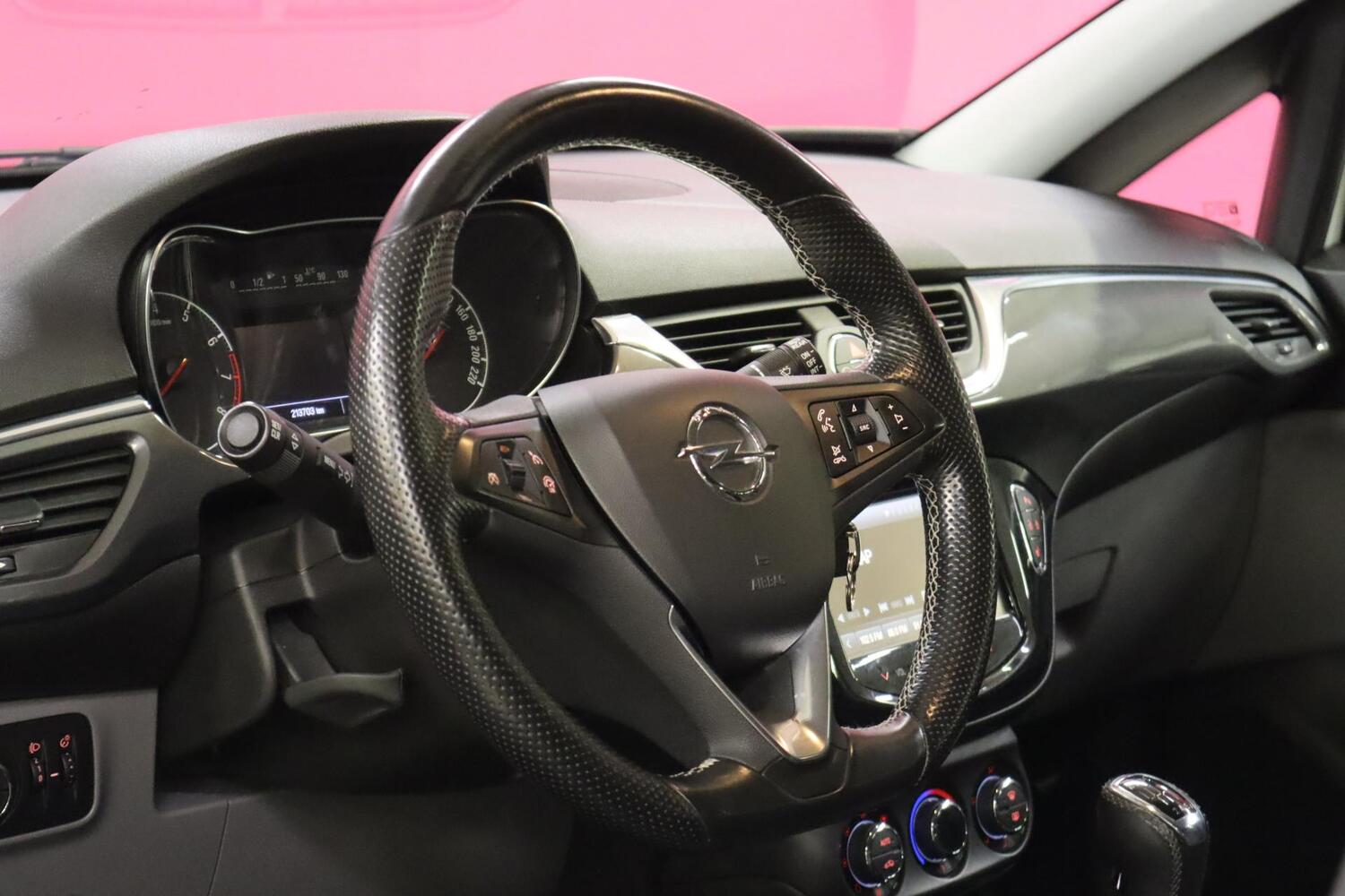 Opel Corsa vaihtoauto