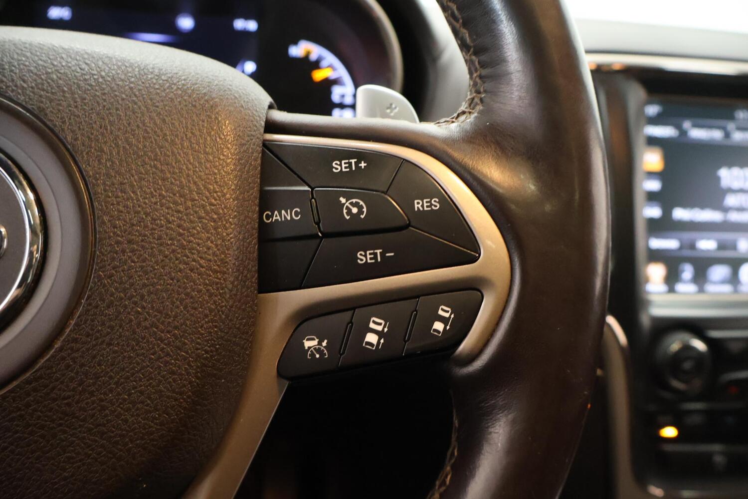 Jeep Grand Cherokee vaihtoauto