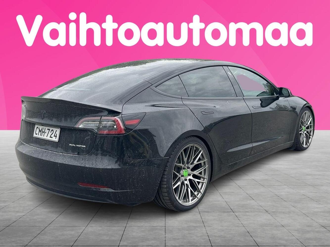 Tesla Model 3 vaihtoauto
