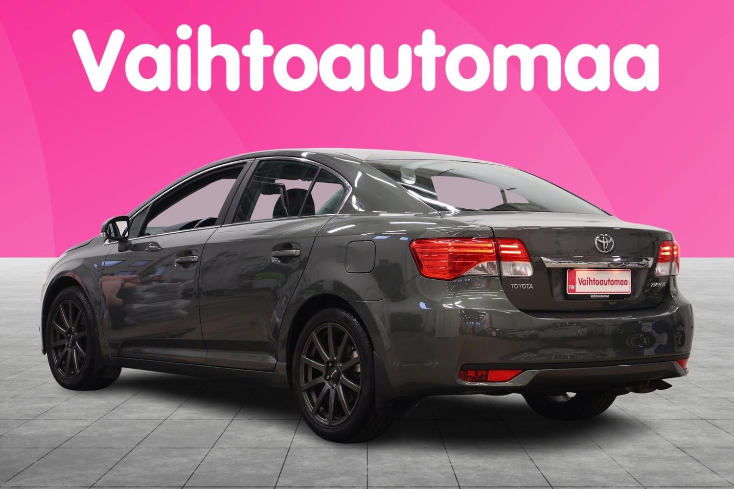 Toyota Avensis vaihtoauto