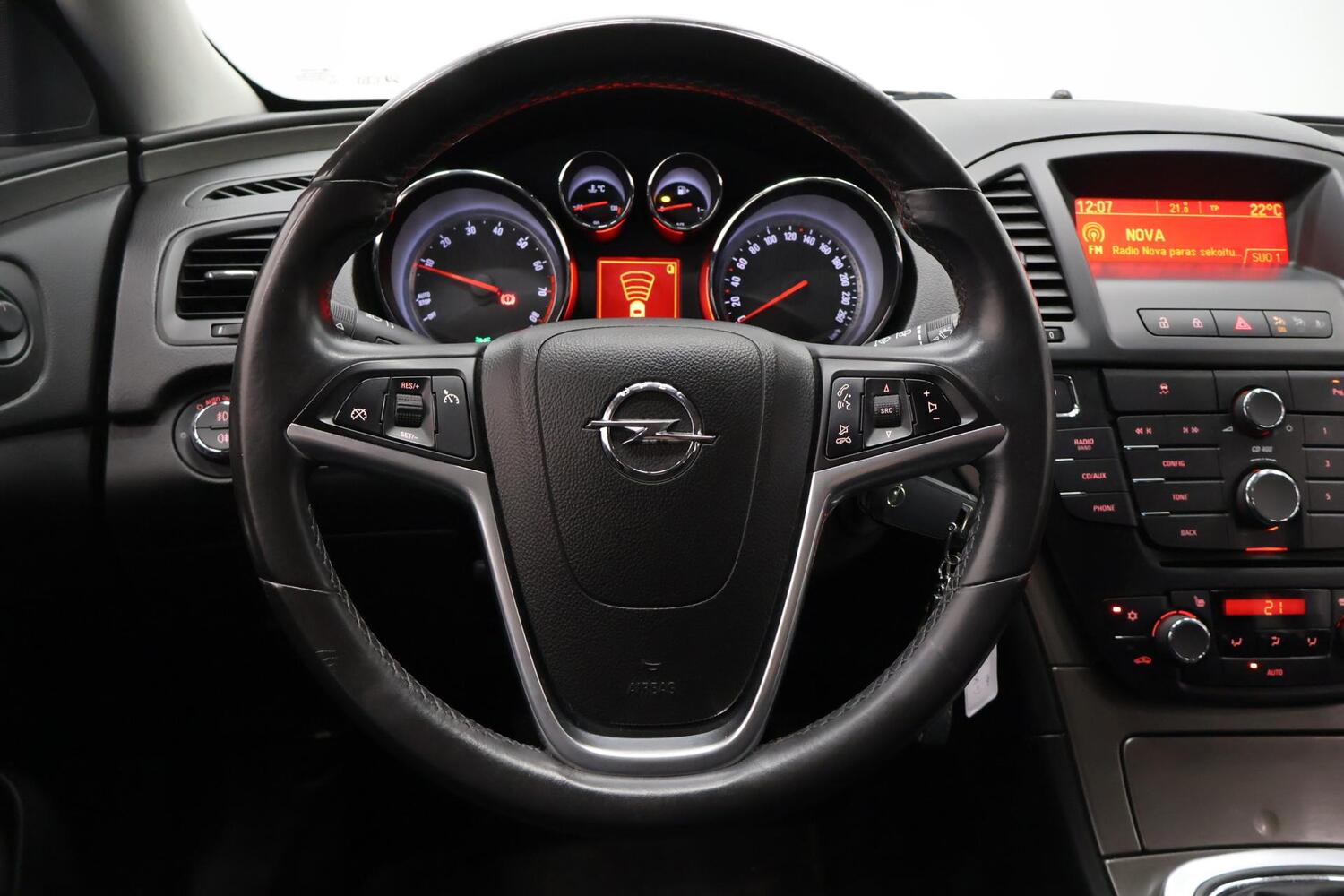 Opel Insignia vaihtoauto