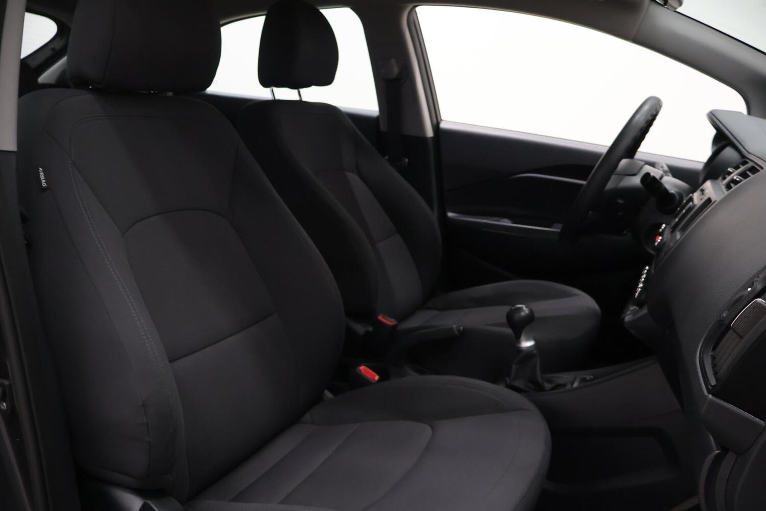 Kia Rio vaihtoauto