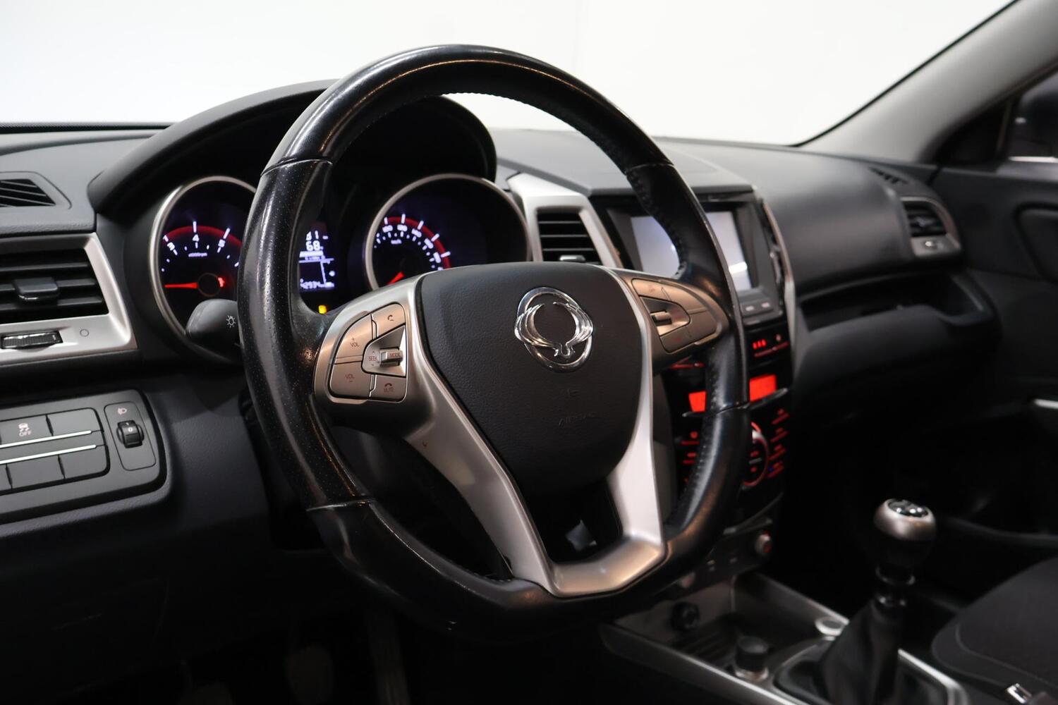 SsangYong Tivoli vaihtoauto