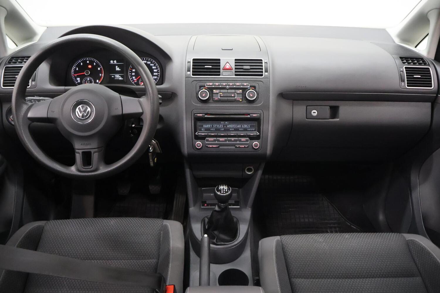 Volkswagen Touran vaihtoauto