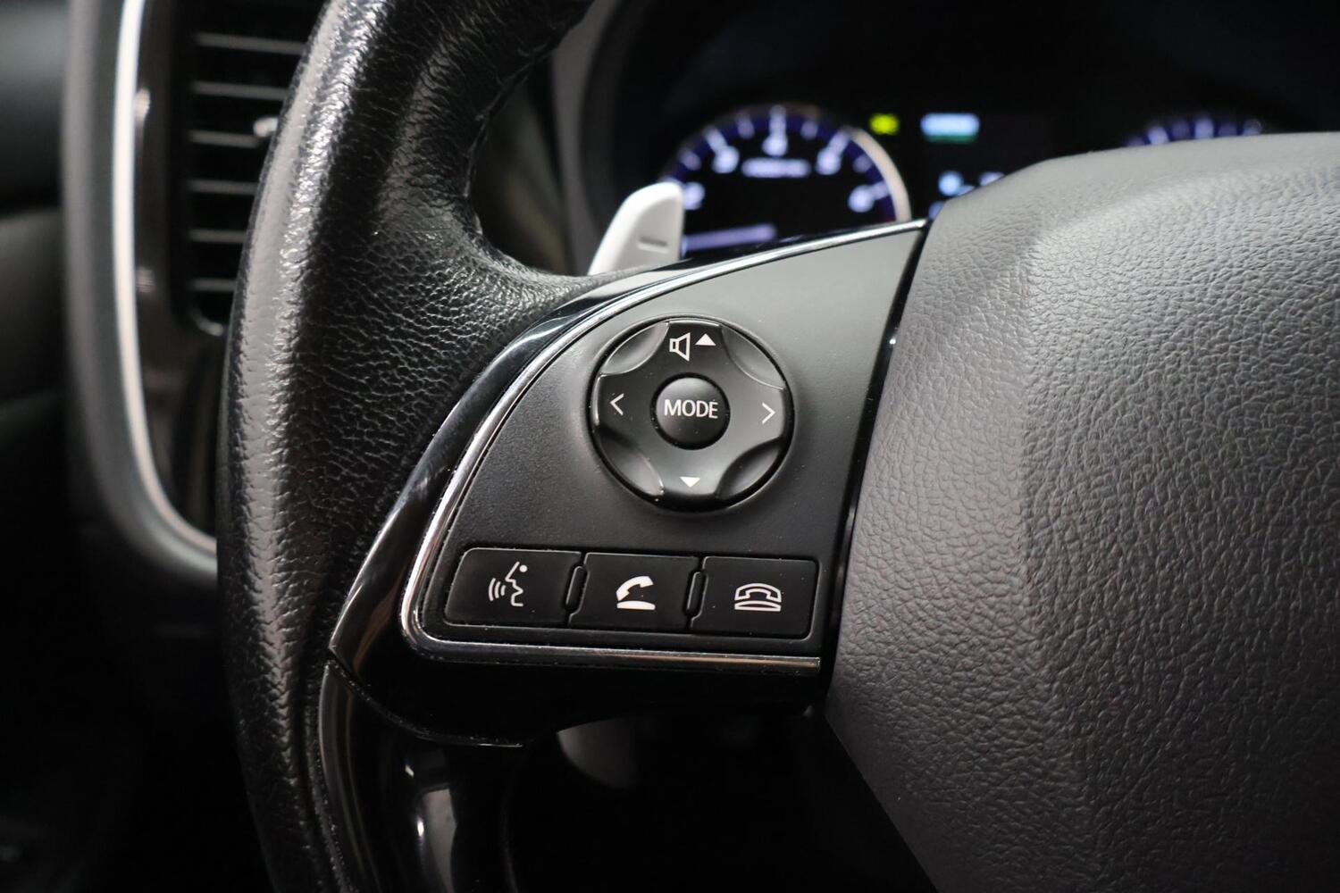 Mitsubishi Outlander vaihtoauto