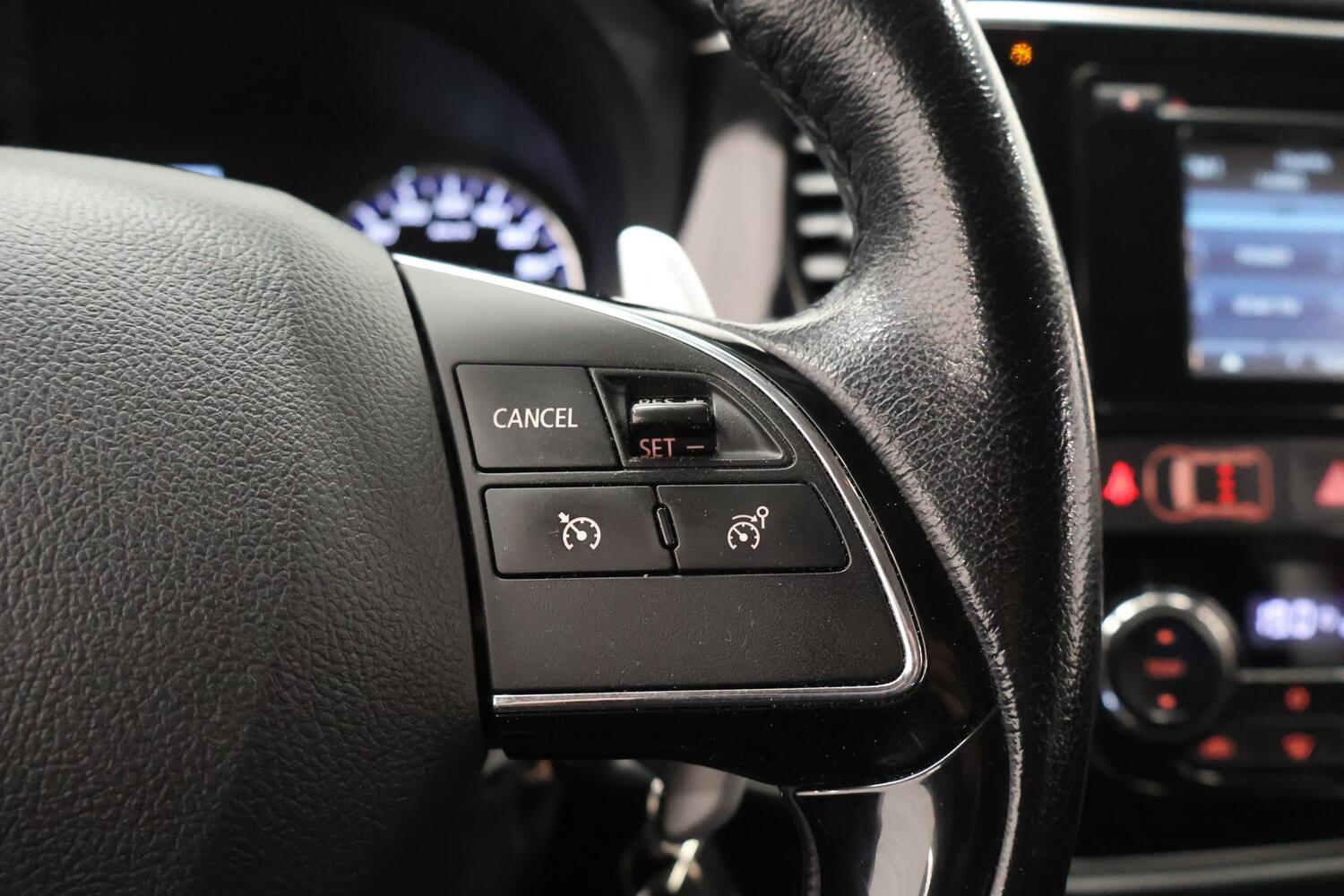 Mitsubishi Outlander vaihtoauto