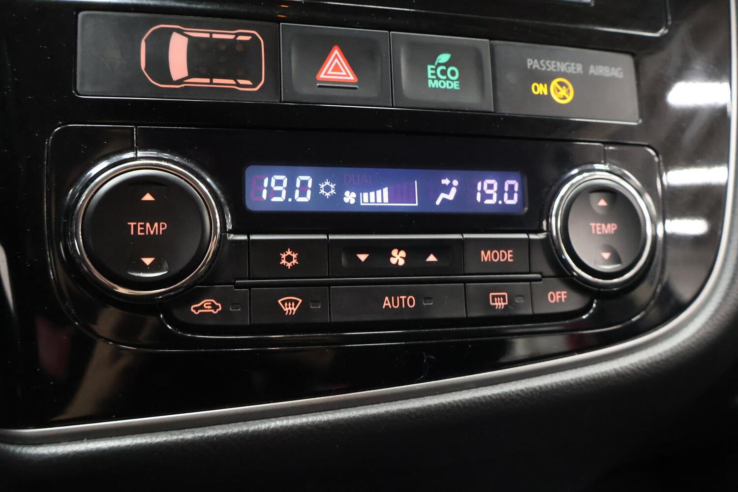 Mitsubishi Outlander vaihtoauto