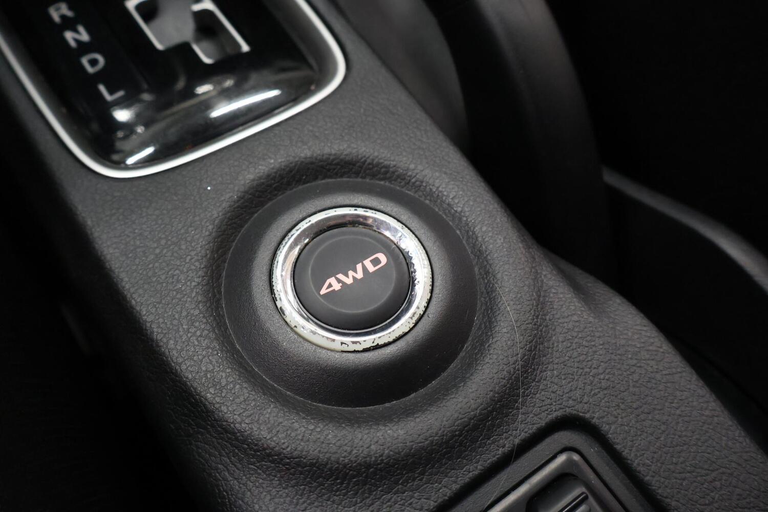 Mitsubishi Outlander vaihtoauto
