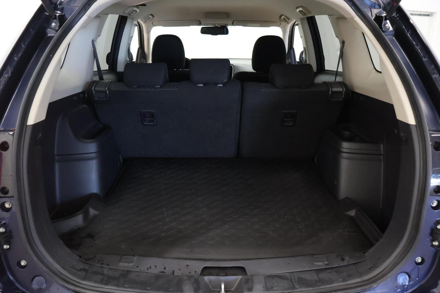 Mitsubishi Outlander vaihtoauto