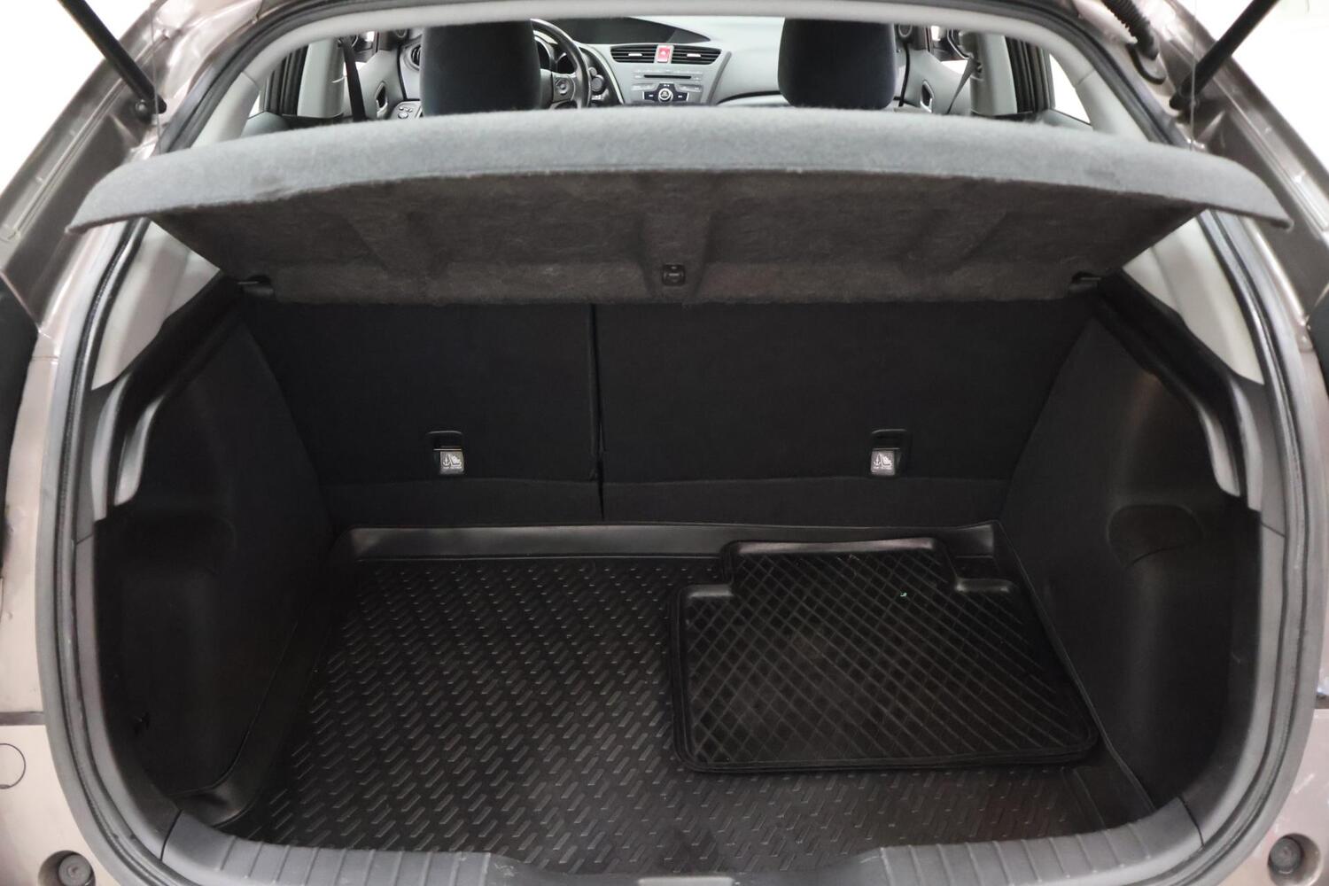 Honda Civic vaihtoauto