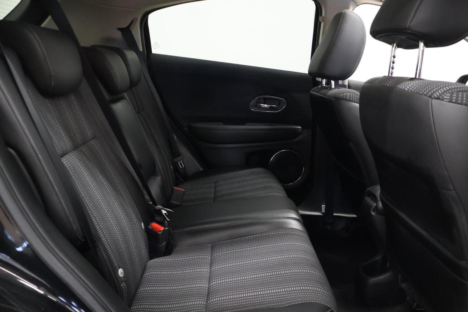 Honda HR-V vaihtoauto