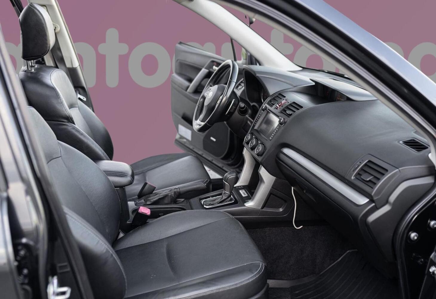 Subaru Forester vaihtoauto