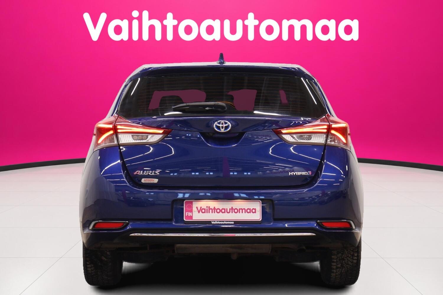 Toyota Auris vaihtoauto
