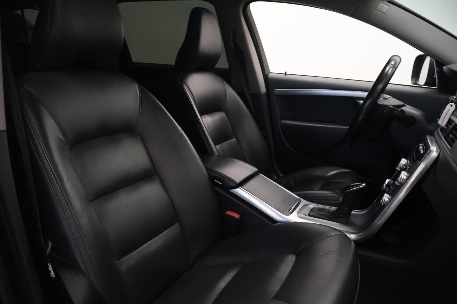 Volvo XC70 vaihtoauto