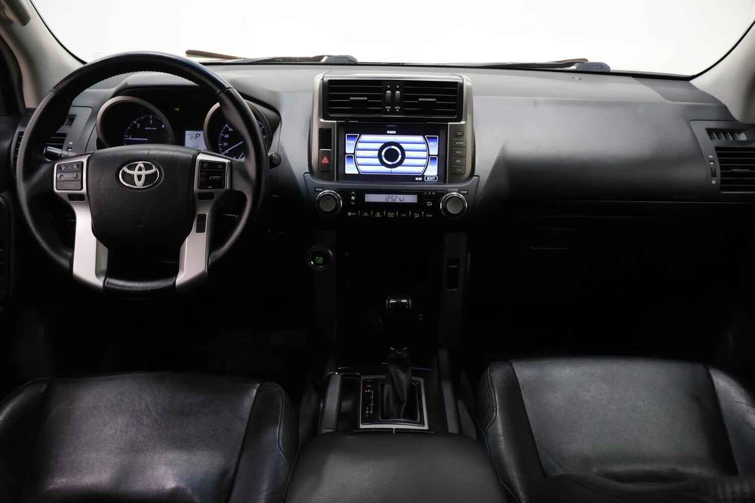 Toyota Land Cruiser vaihtoauto