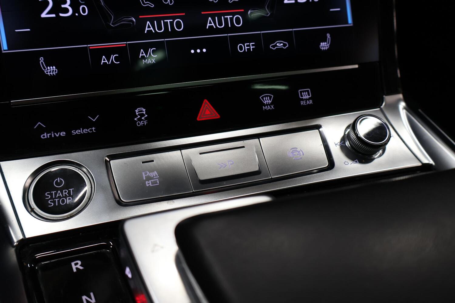 Audi Q8 e-tron vaihtoauto