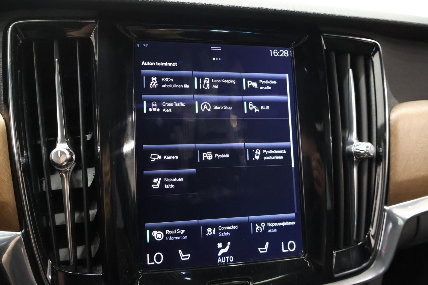 Volvo S90 vaihtoauto