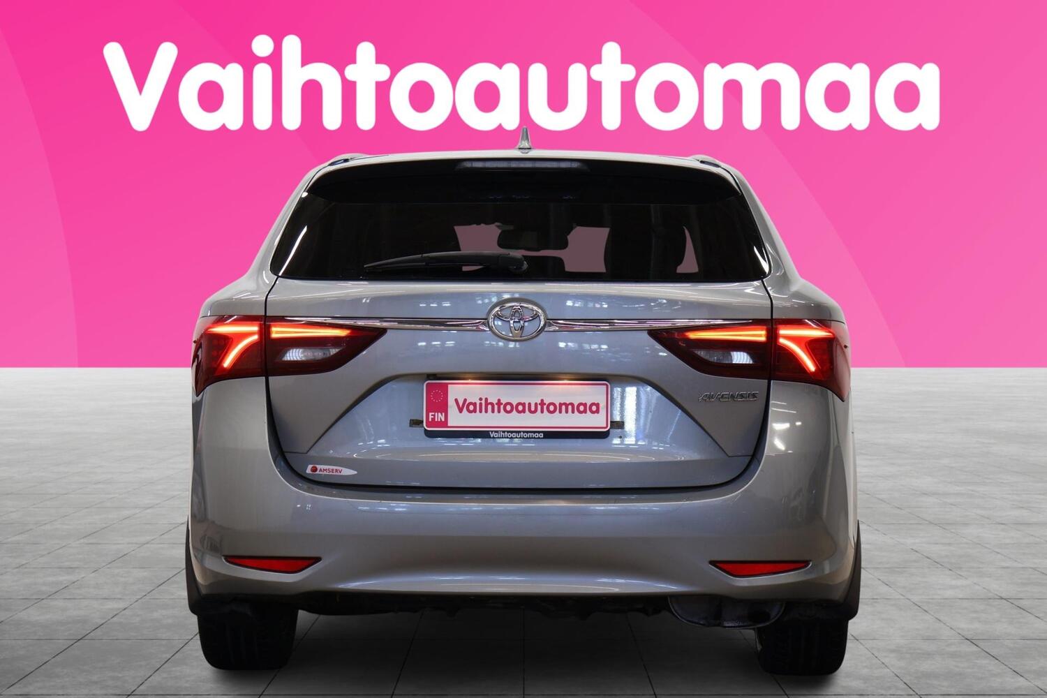 Toyota Avensis vaihtoauto