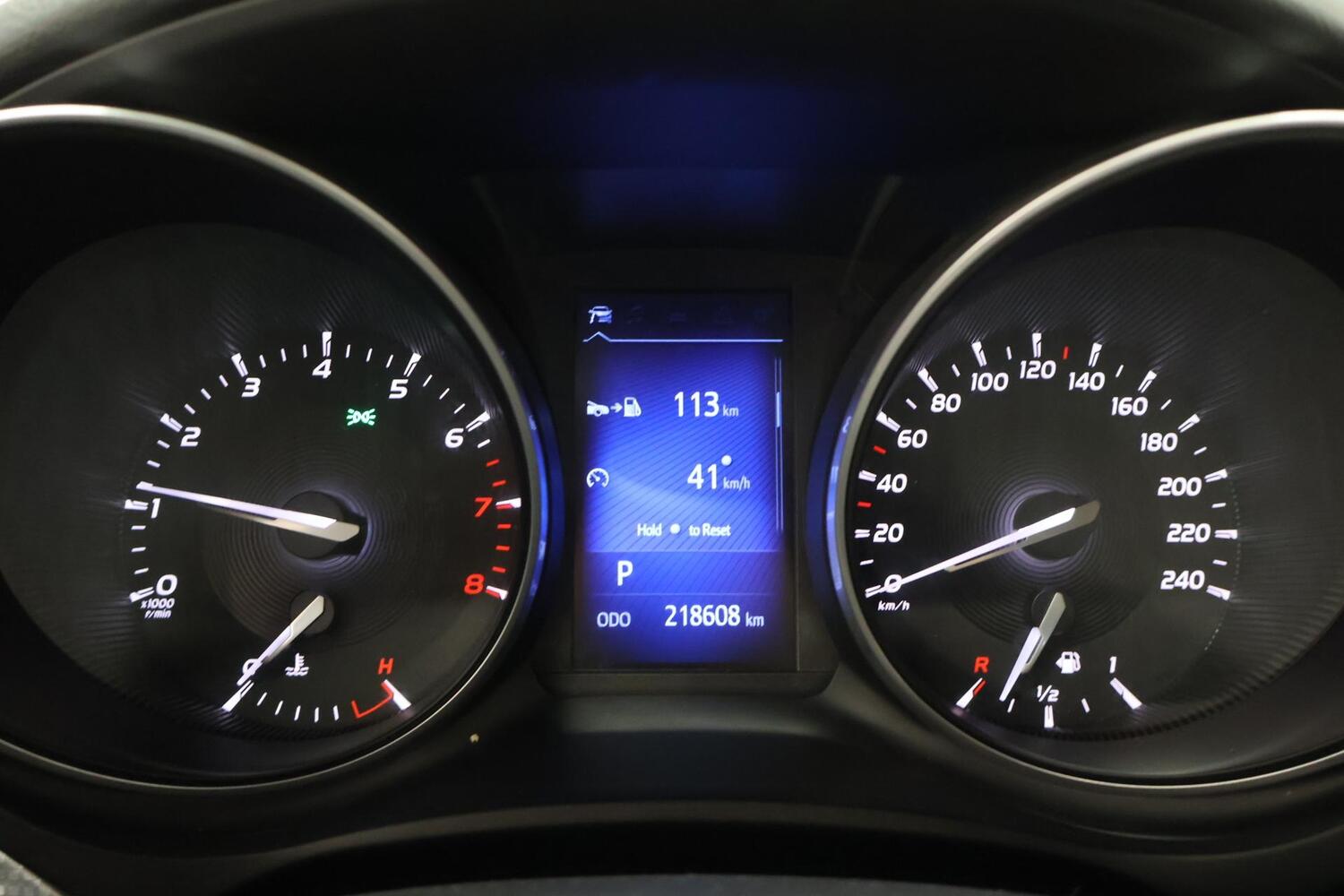 Toyota Avensis vaihtoauto