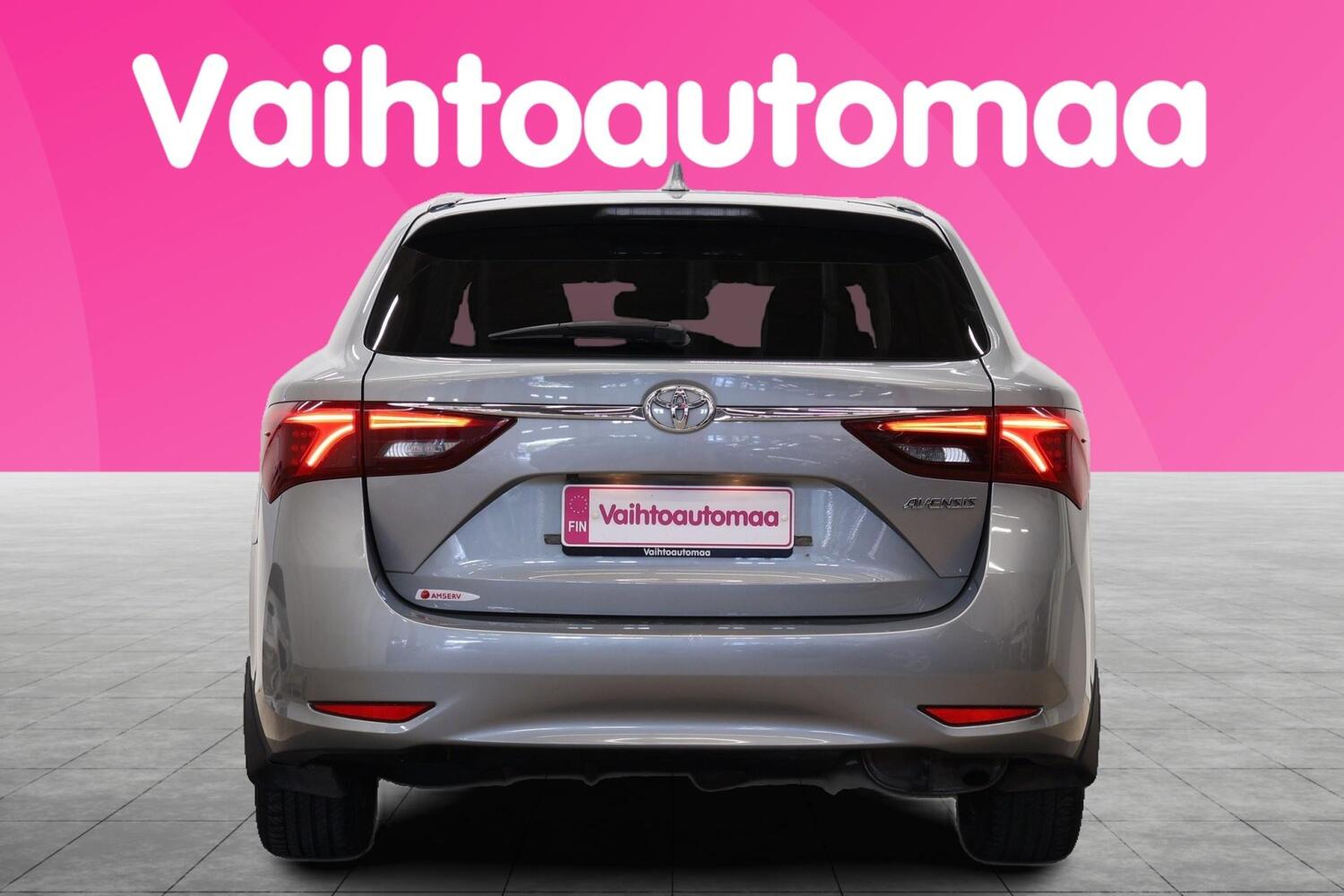 Toyota Avensis vaihtoauto